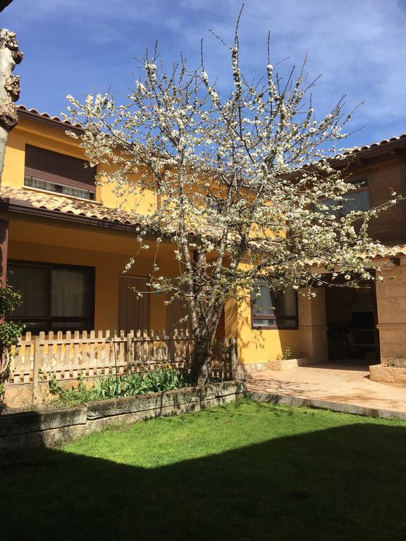 La Antigua Vaqueria Country house *
